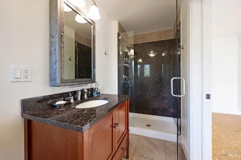 $2,750,000 | 801 Samantha Court, Healdsburg, CA 95448