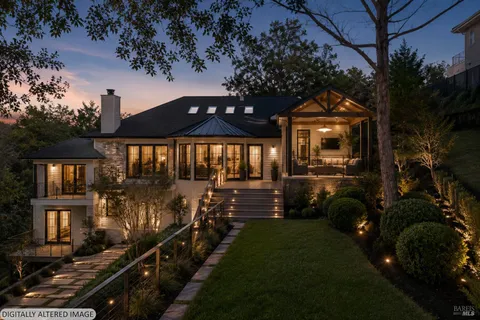 $2,595,000 | 801 Samantha Court, Healdsburg, CA 95448