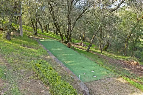 $2,595,000 | 801 Samantha Court, Healdsburg, CA 95448