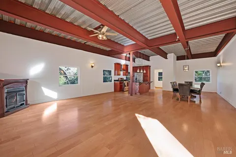 $2,595,000 | 801 Samantha Court, Healdsburg, CA 95448