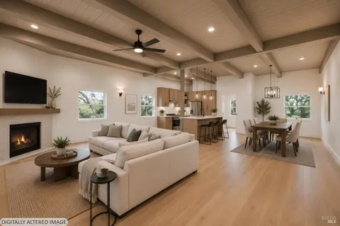 $2,595,000 | 801 Samantha Court, Healdsburg, CA 95448