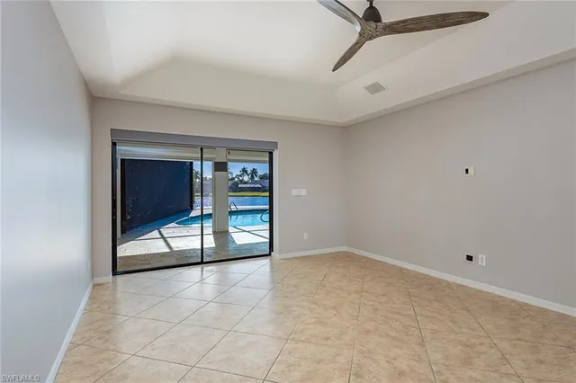 $1,050,000 | 2330 Queens Way, Naples, FL 34112