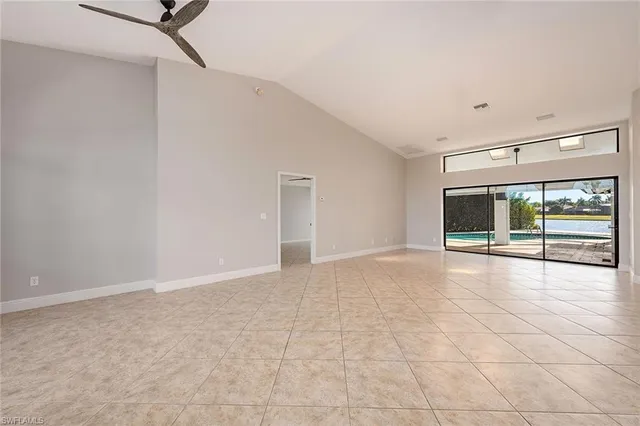 $1,050,000 | 2330 Queens Way, Naples, FL 34112