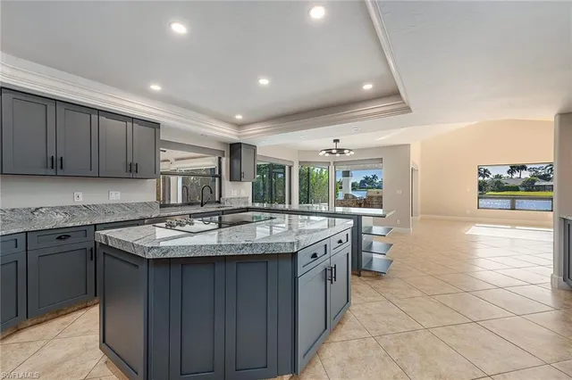 $1,050,000 | 2330 Queens Way, Naples, FL 34112
