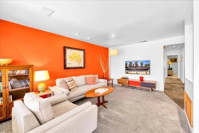 $365,000 | 1870 North Mira Loma Way, Palm Springs, CA 92262