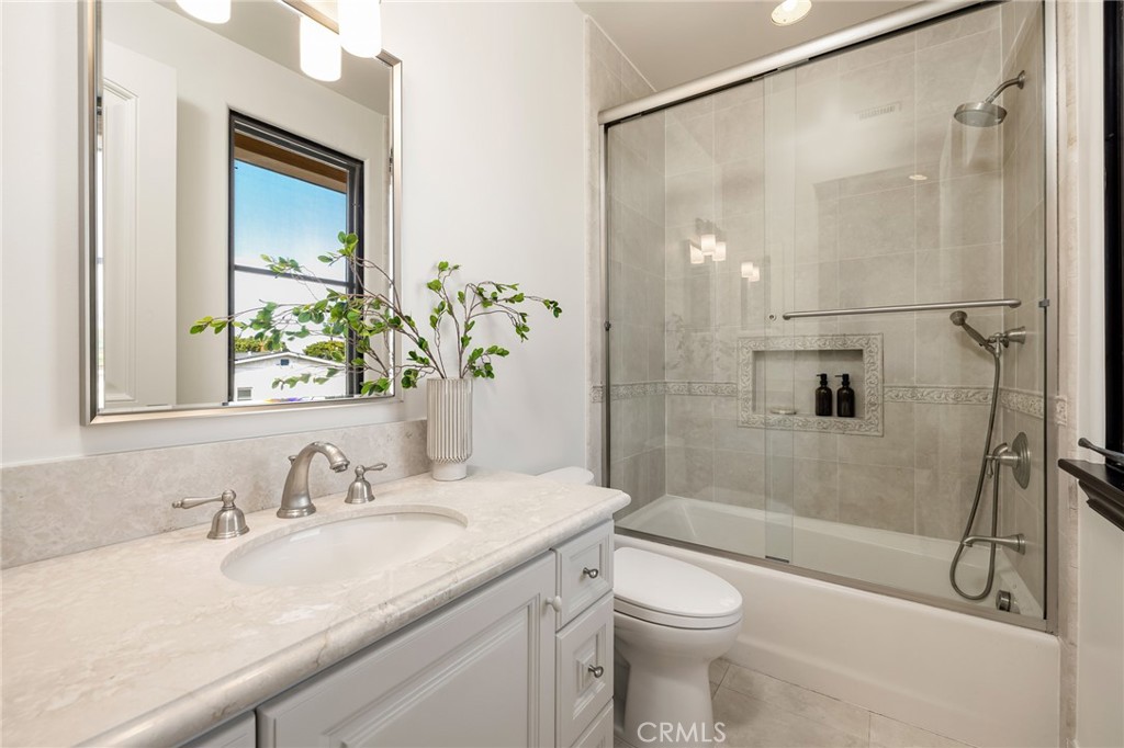 624 14th Street Manhattan Beach, CA 90266 - Photo 39 of 75 Bath 3