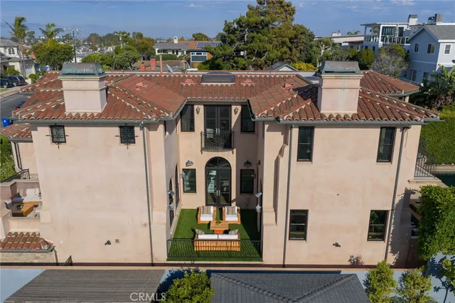 $9,999,000 | 624 14th Street, Manhattan Beach, CA 90266