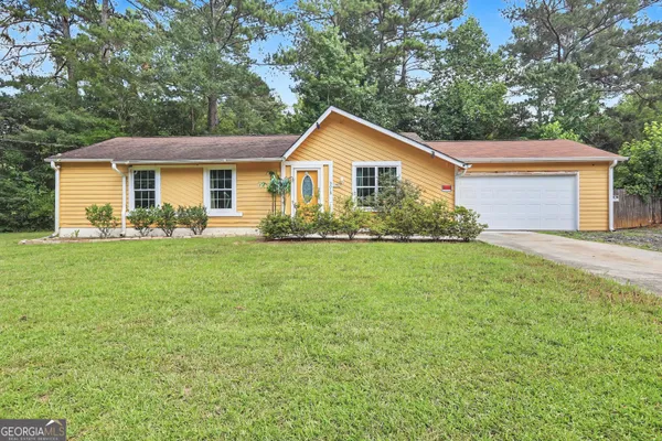 $205,000 | 9018 Huntwood Lane, Riverdale, GA 30274