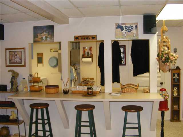 29469 Wolfe Road Circleville, OH 43113 - Photo 17 of 25 Gallery Image 17