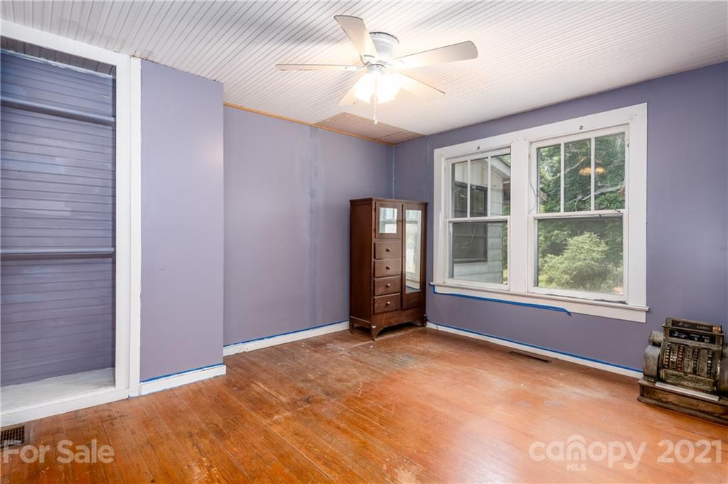 3635 County Home Road Conover, NC 28613 - Photo 8 of 17 Gallery Image 8