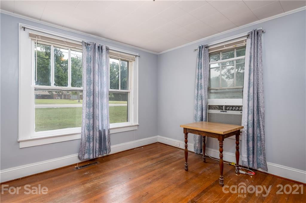 3635 County Home Road Conover, NC 28613 - Photo 9 of 17 Gallery Image 9