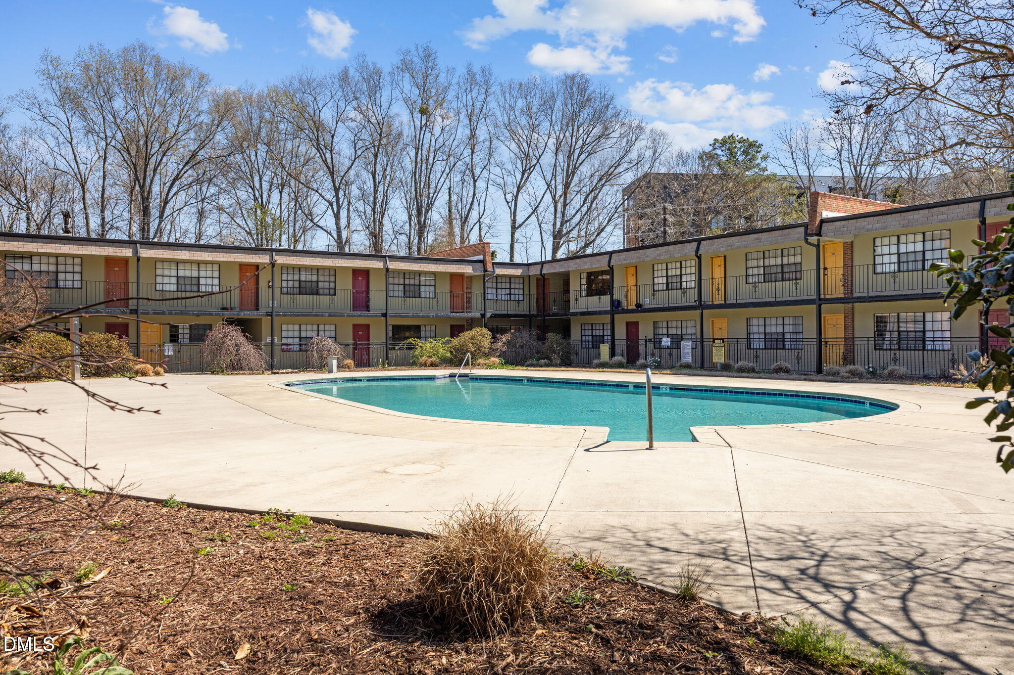 807 West Trinity Avenue, Unit 250 Durham, NC 27701 - Photo 14 of 26 18-web-or-mls-IMG_0105