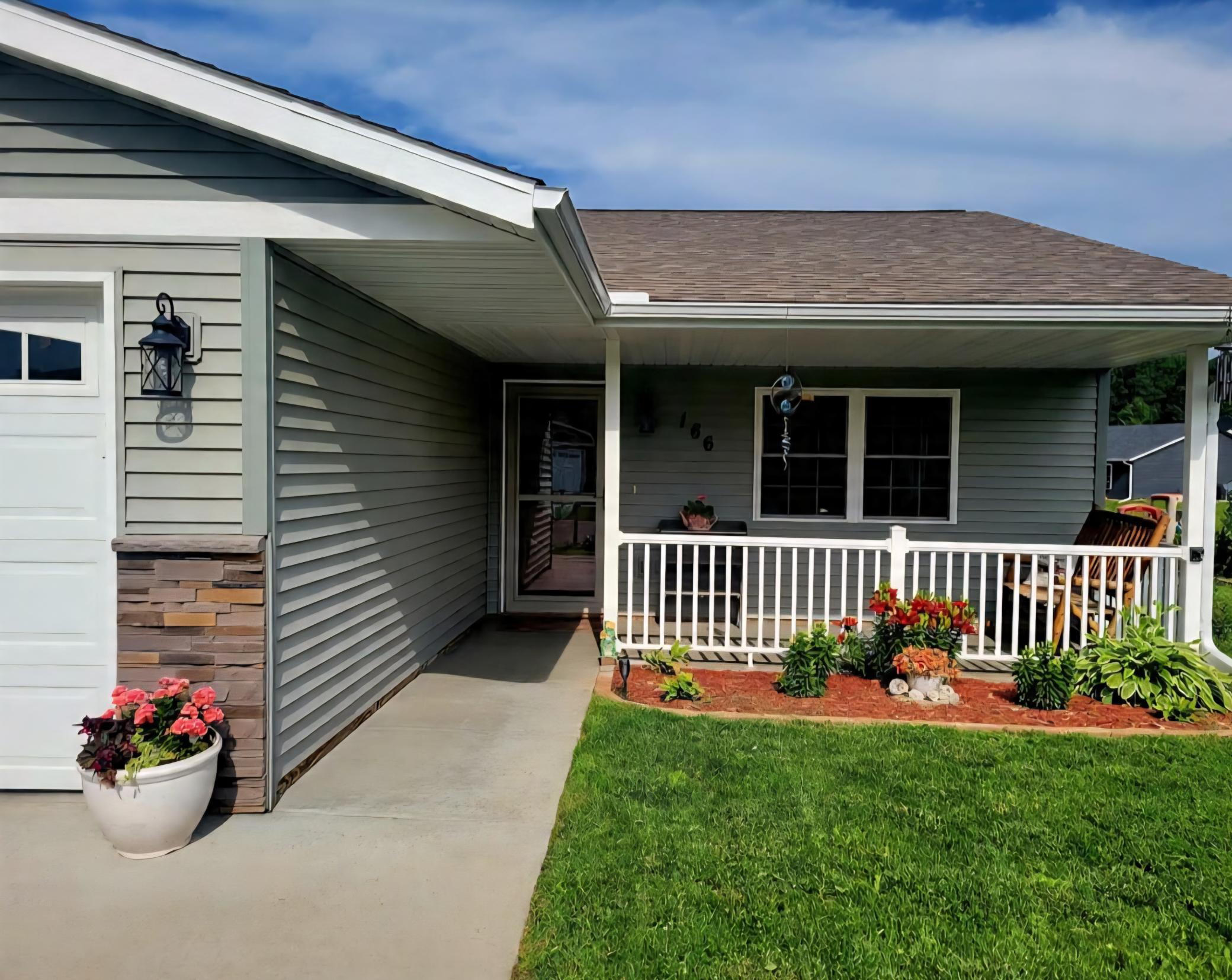166 Amber View Street Menomonie, WI 54751 - Photo 2 of 6