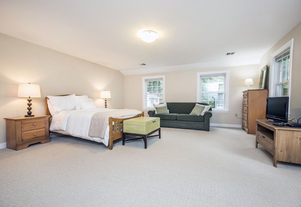 57 Grasmere Road Needham, MA 02494 - Photo 12 of 19