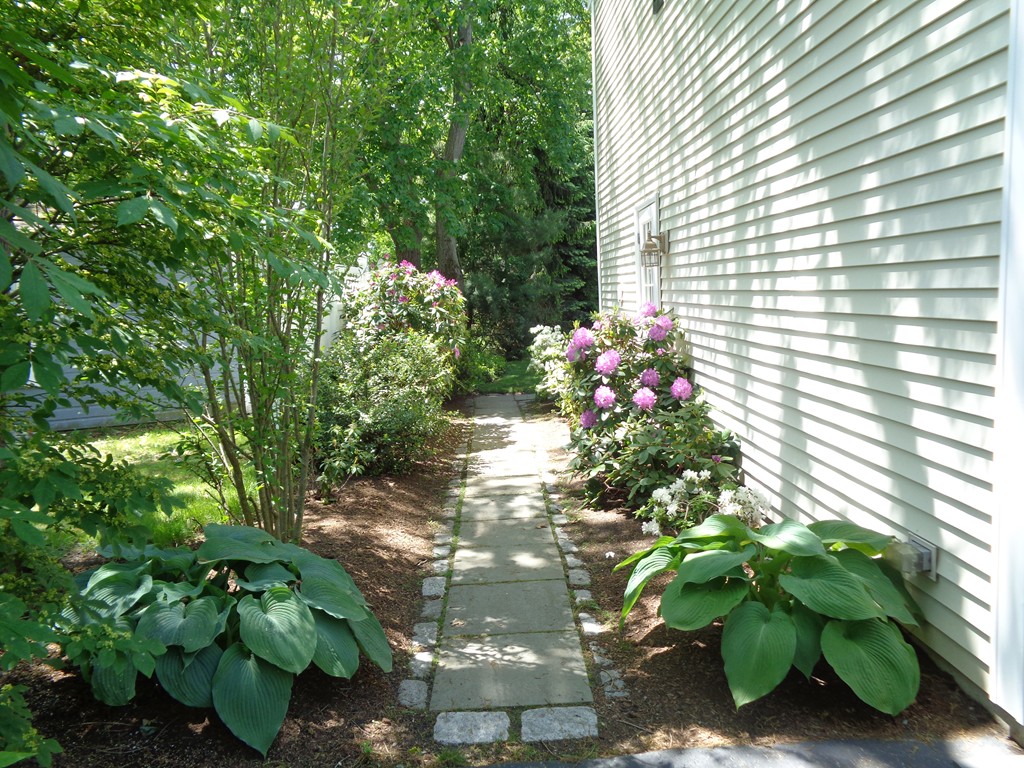 57 Grasmere Road Needham, MA 02494 - Photo 18 of 19