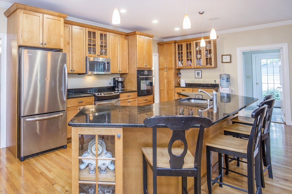 57 Grasmere Road Needham, MA 02494 - Photo 5 of 19