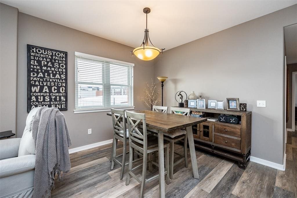 843 Quarry Road, Unit 318 Iowa City, IA 52241 - Photo 8 of 24 Gallery Image 8