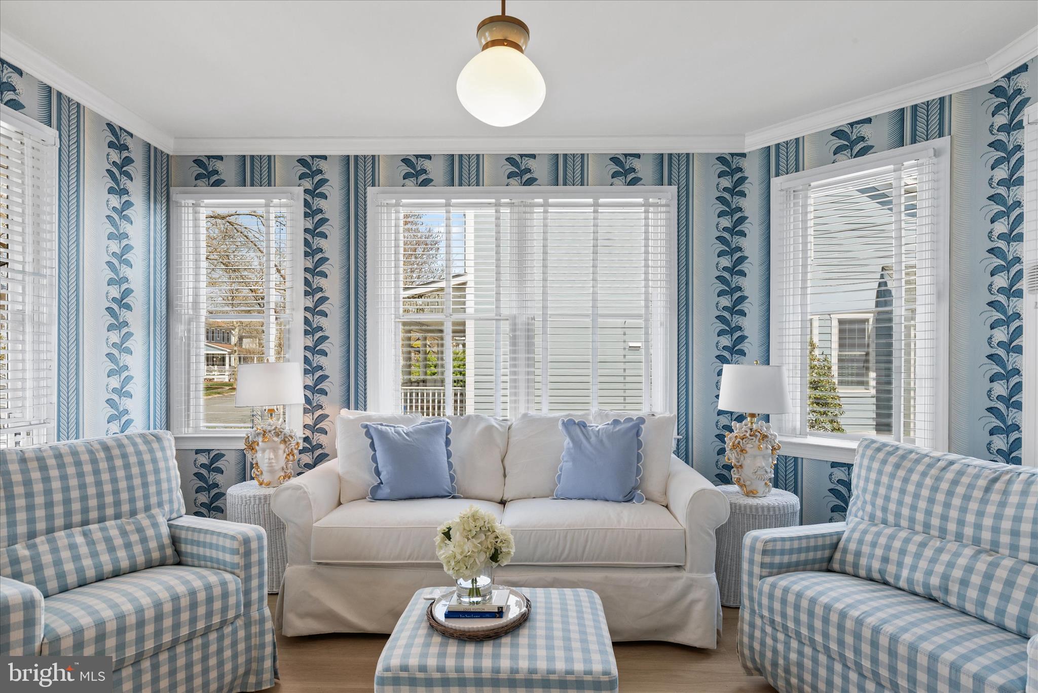 27 Sycamore Street Ocean View, DE 19970 - Photo 9 of 66 Living Room