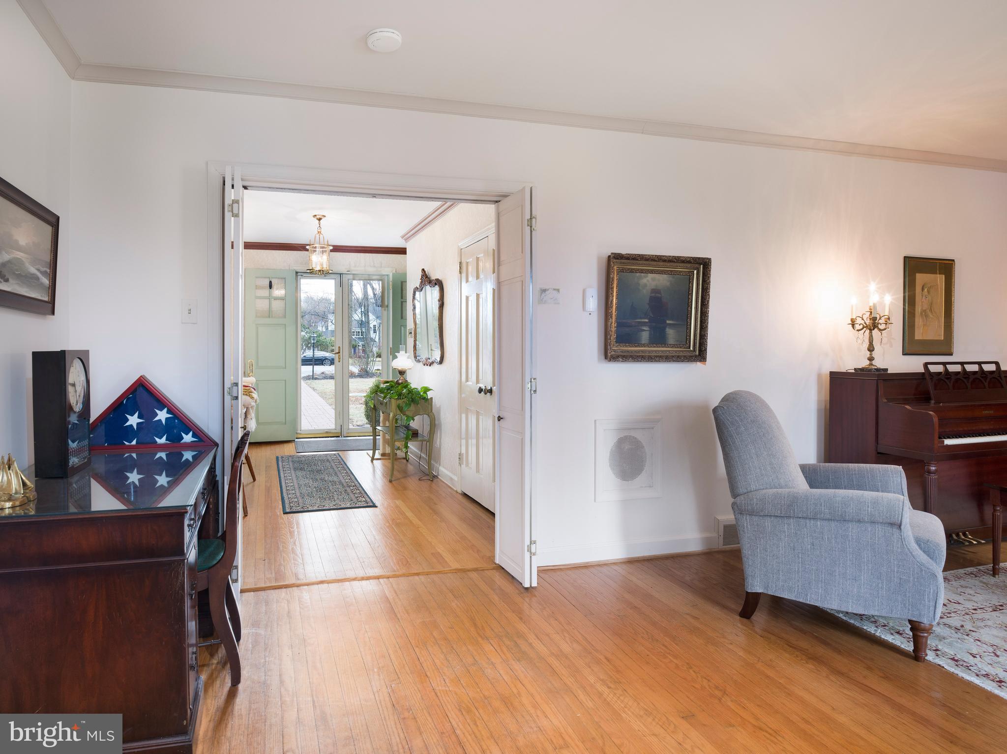 34 Ridgewood Road Wayne, PA 19087 - Photo 3 of 28 a living room with furniture and a wooden floor