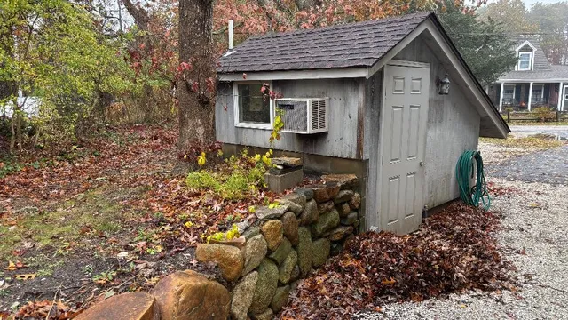 $1,499,000 | 76 Norton Orchard Road, Edgartown, MA 02539