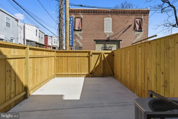 $289,900 | 1600 Federal Street, Baltimore, MD 21213