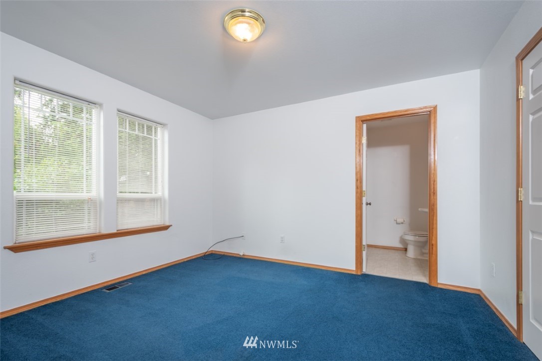 335 Southeast Valley View Way Chehalis, WA 98532 - Photo 13 of 24 Gallery Image 13