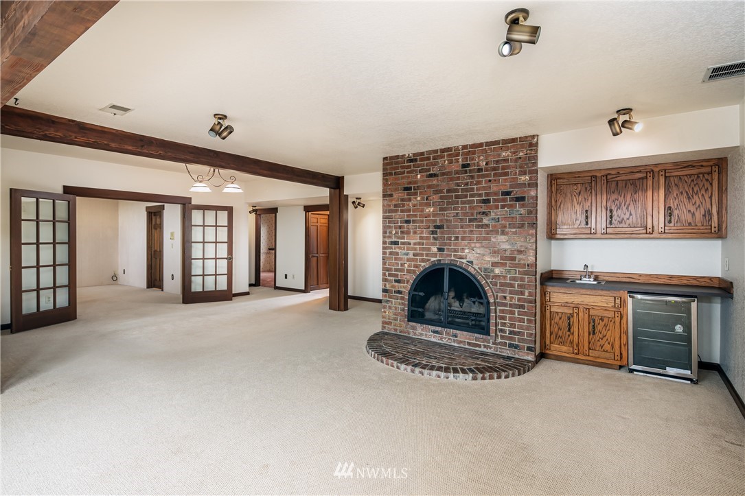 18504 Ridgefield Road Northwest Shoreline, WA 98177 - Photo 25 of 32 Gallery Image 25