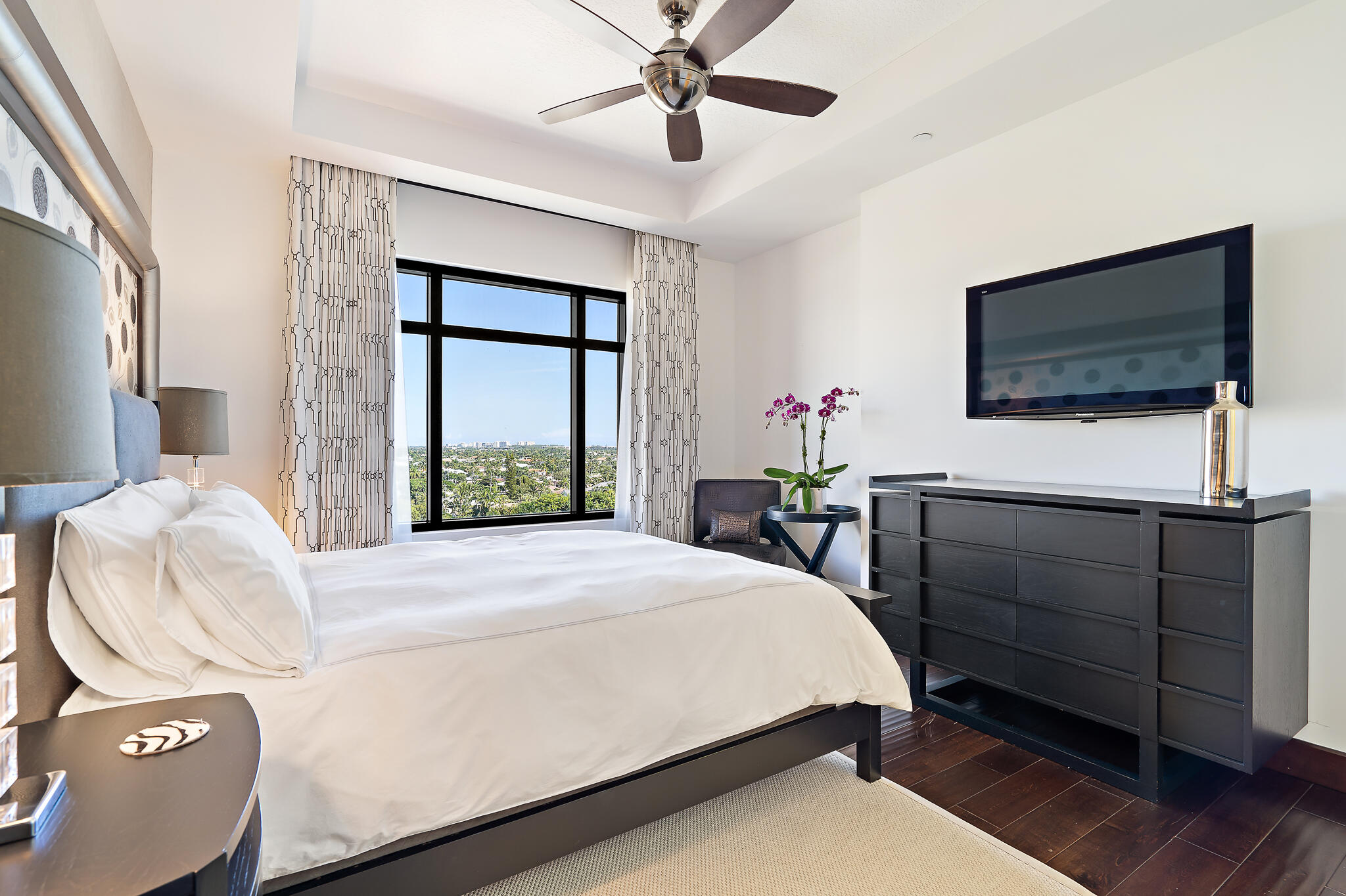 200 East Palmetto Park Road, Unit 806 Boca Raton, FL 33432 - Photo 50 of 76 Guest Bedroom #1