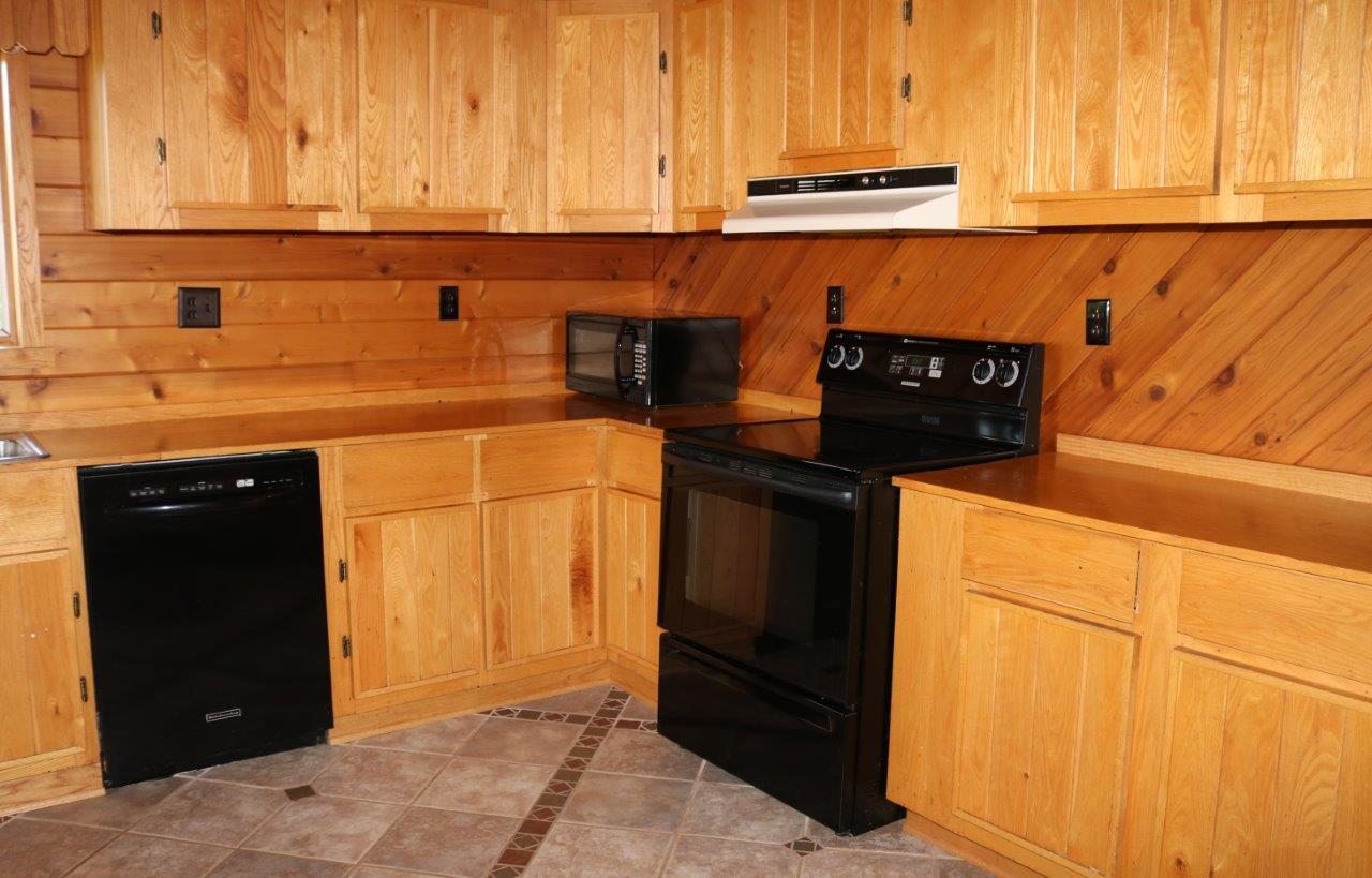 5343 Knaffle Road Cheboygan, MI 49721 - Photo 13 of 35 Gallery Image 13