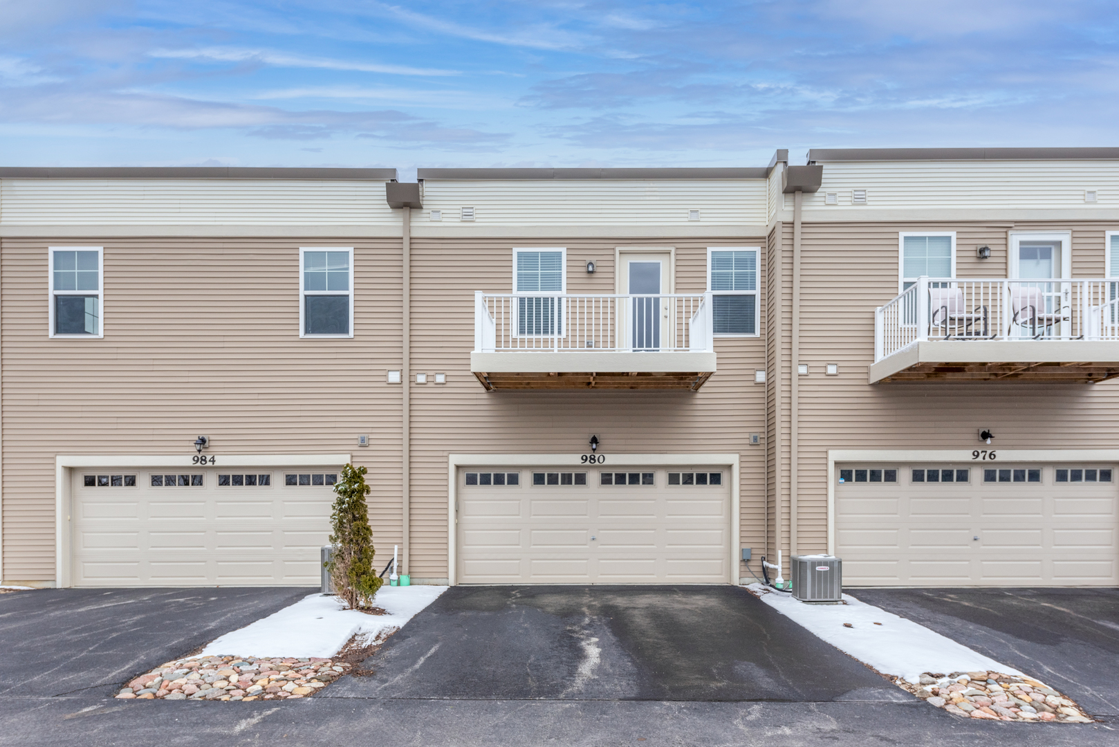 980 Station Boulevard Aurora, IL 60504 - Photo 2 of 27 a view of a storage & utility room