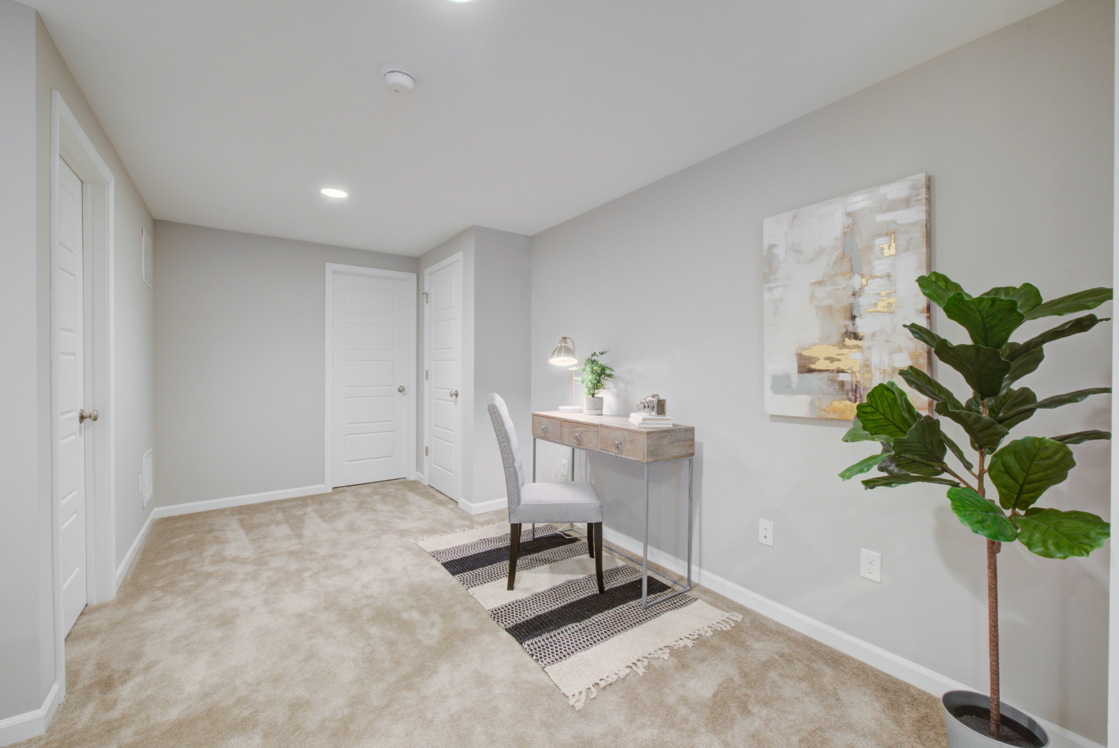 980 Station Boulevard Aurora, IL 60504 - Photo 23 of 27 a view of a workspace