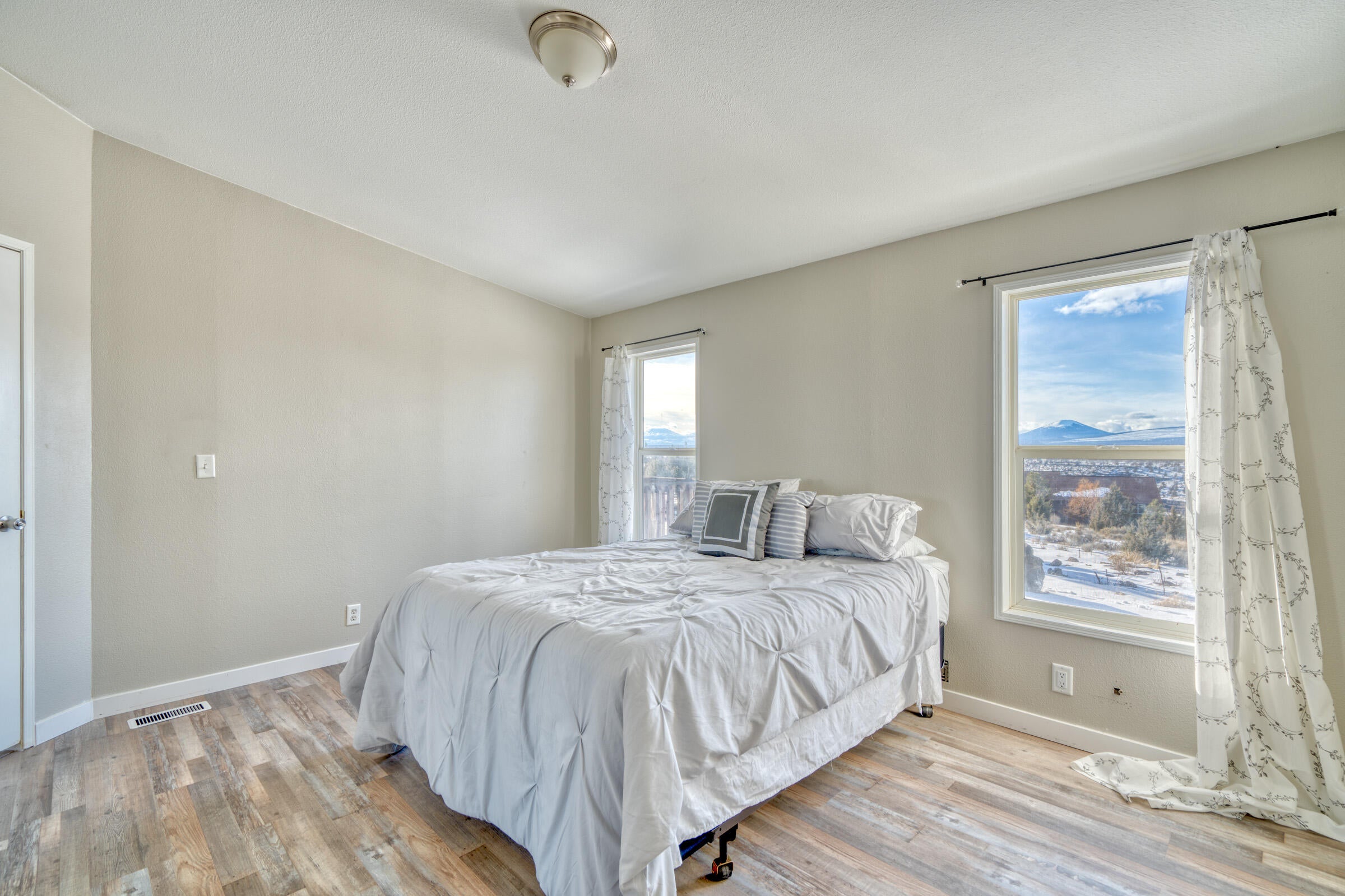 10376 Southwest Shad Road Terrebonne, OR 97760 - Photo 22 of 39 119_10376 SW Shad_Pro Property Photos by