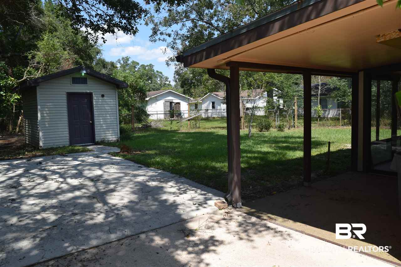 512 Holiday Avenue Mobile, AL 36611 - Photo 16 of 17