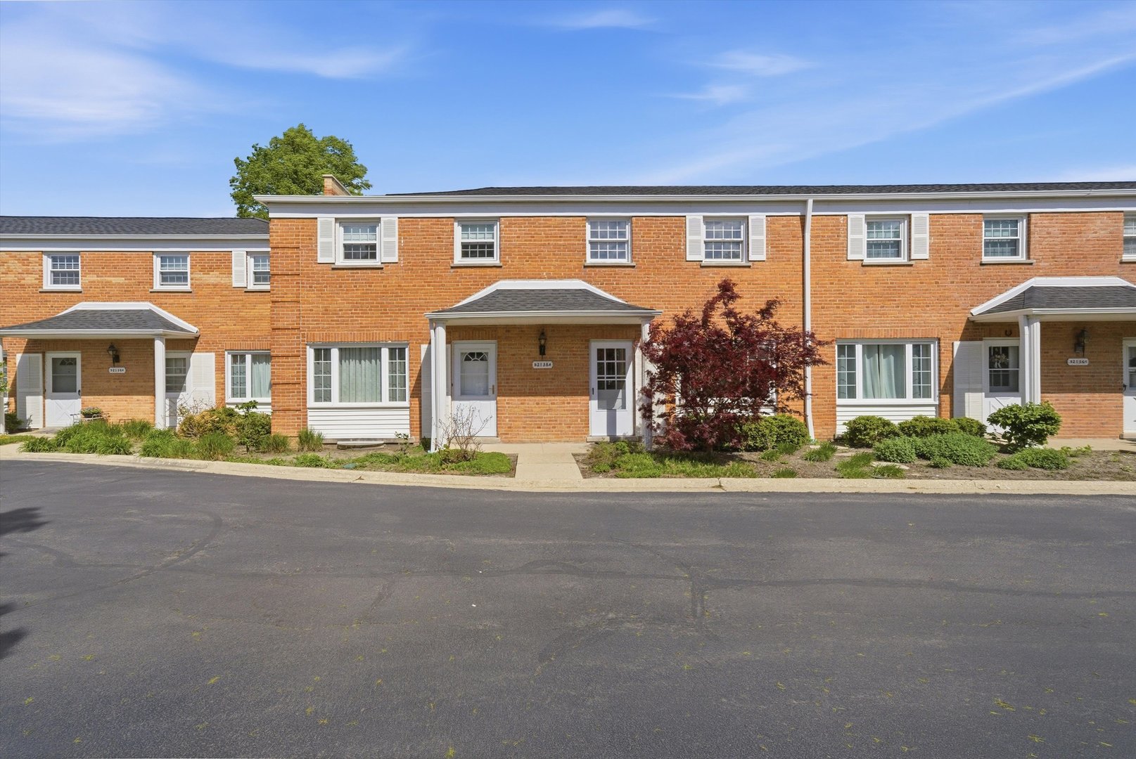 2138 Rugen Road, Unit A Glenview, IL 60026 - Photo 2 of 30