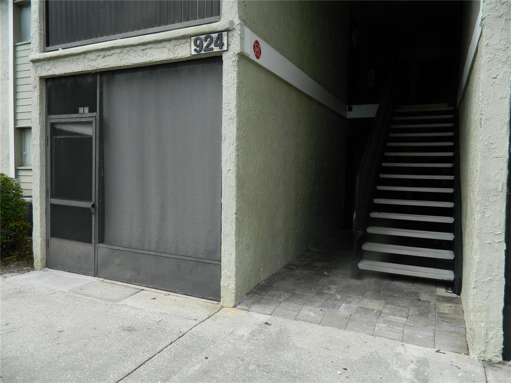 924 Lake Destiny Road, Unit A Altamonte Springs, FL 32714 - Photo 2 of 21