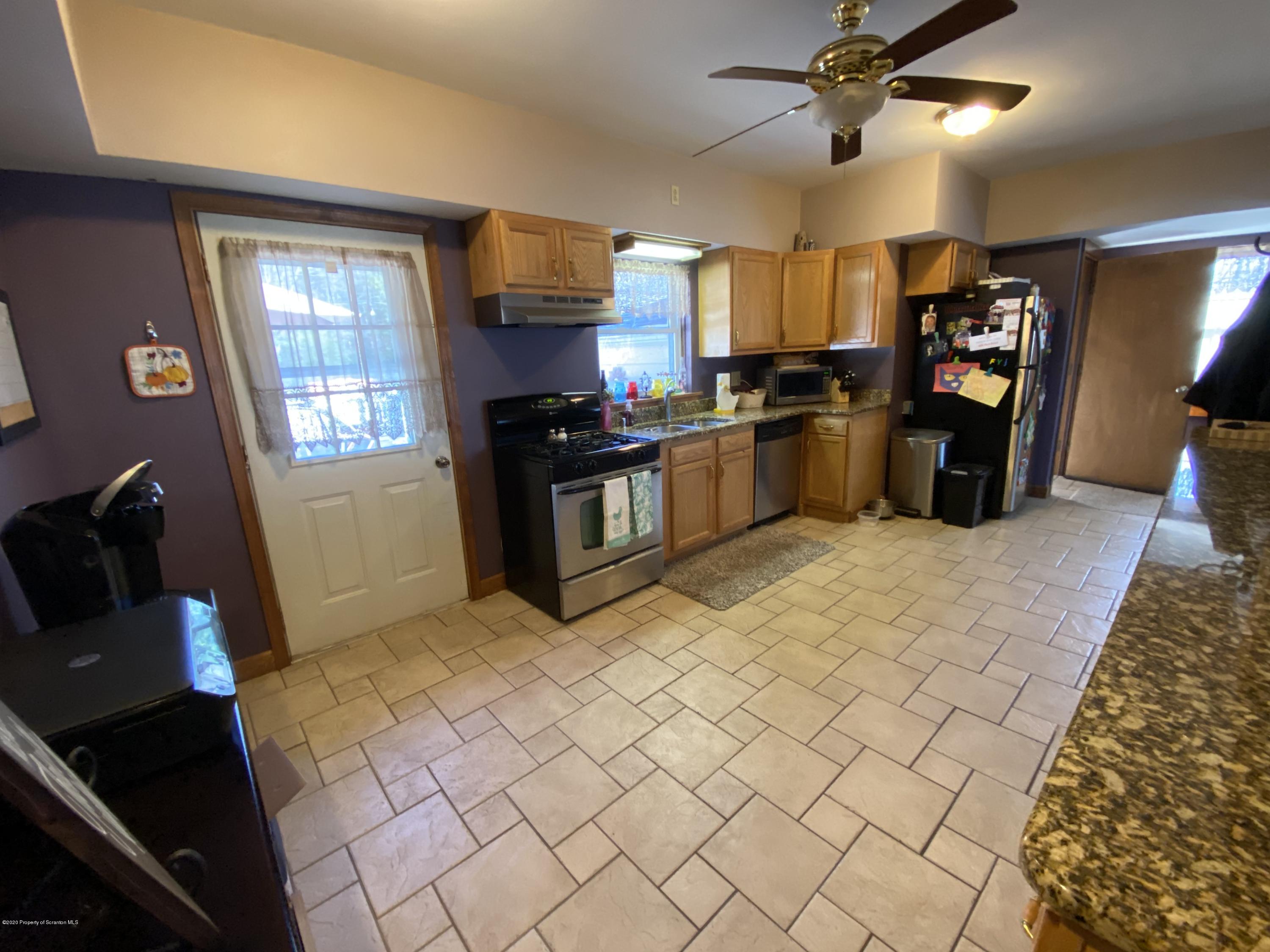 1501 Mt Cobb Road Lake Ariel, PA 18436 - Photo 13 of 35 Gallery Image 13
