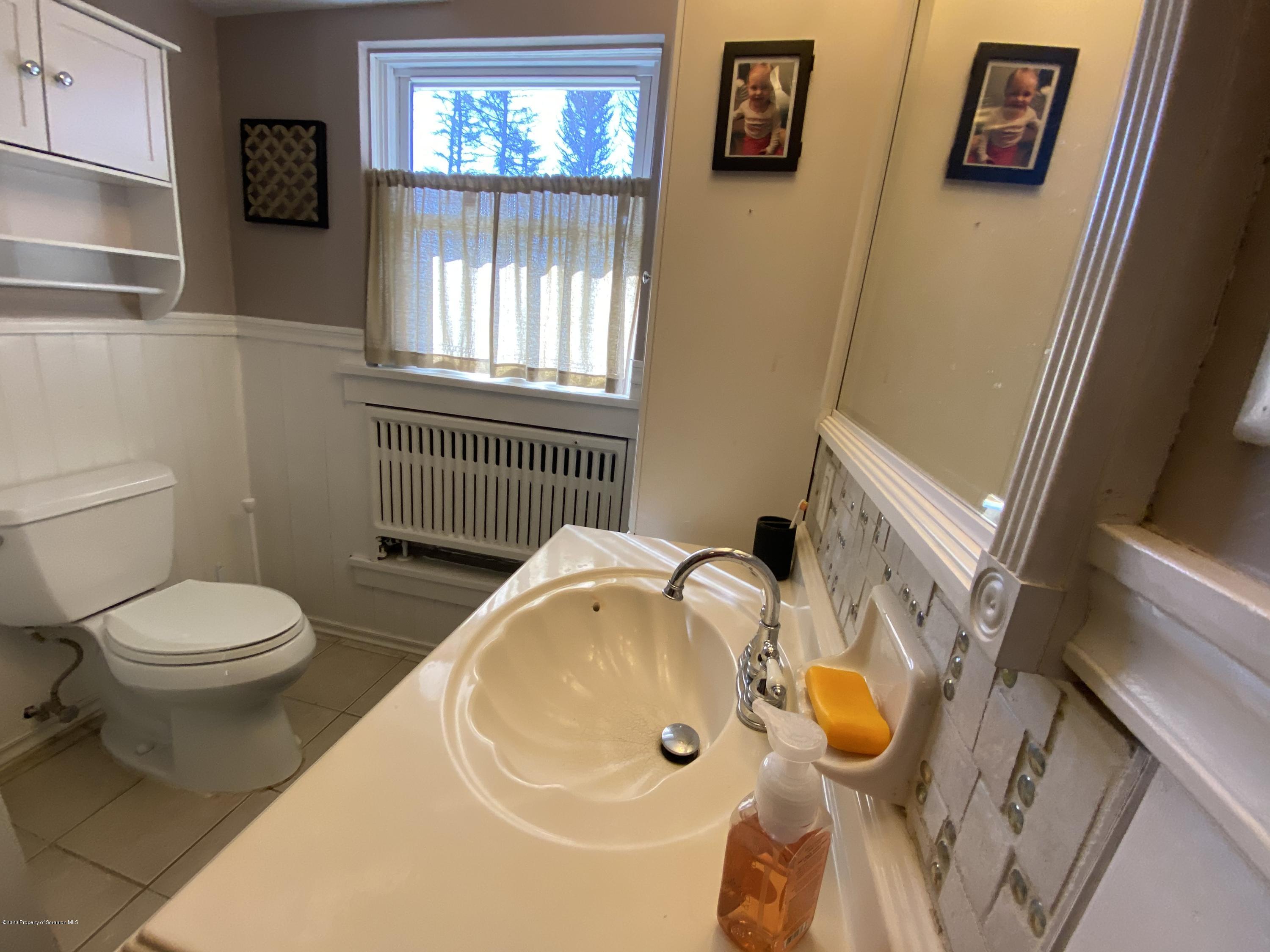1501 Mt Cobb Road Lake Ariel, PA 18436 - Photo 19 of 35 Gallery Image 19