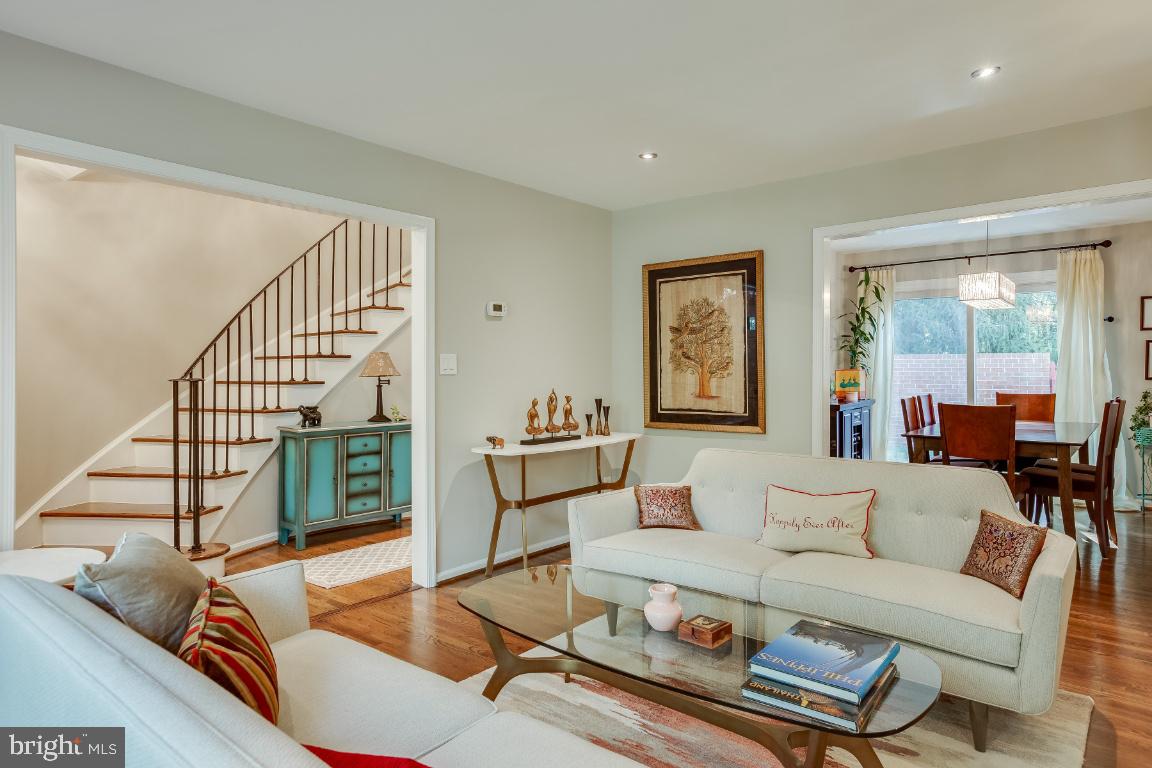 1809 Wainwright Drive Reston, VA 20190 - Photo 7 of 47 Gallery Image 7