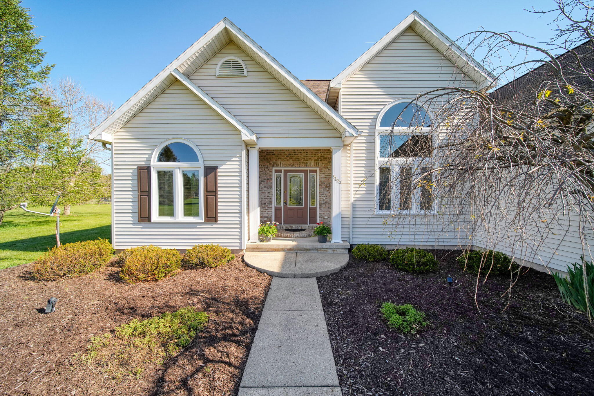 3390 Hatch Road Jackson, MI 49201 - Photo 3 of 63 3