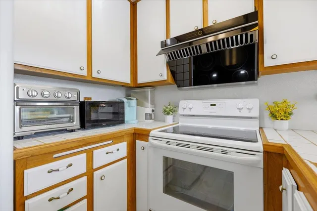 $528,000 | 261 Famoso Plaza, Union City, CA 94587