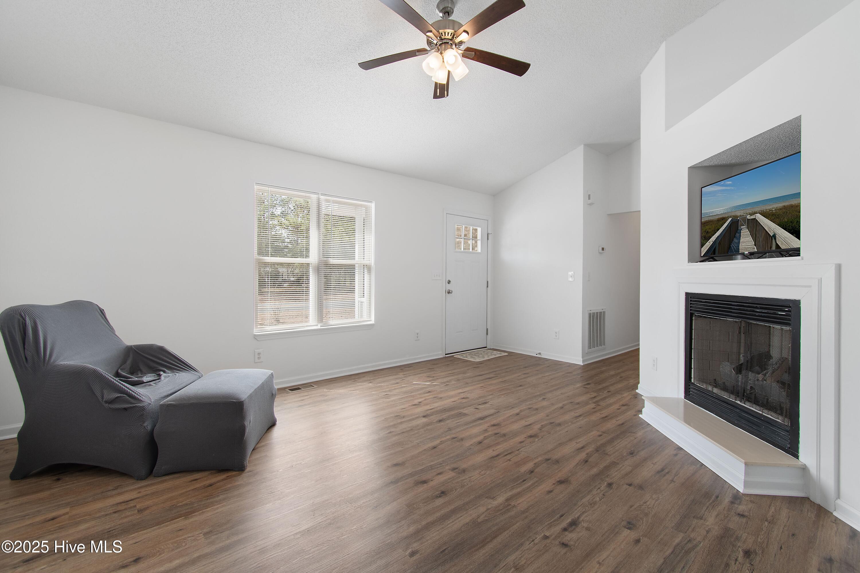 824 Village Point Road Southwest Shallotte, NC 28470 - Photo 6 of 32 Living Room