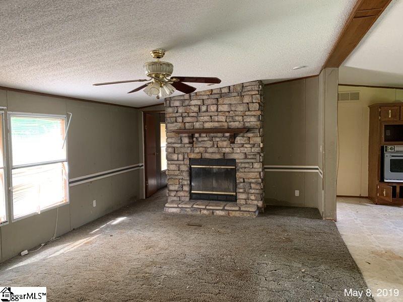 348 Hillside Church Road Fountain Inn, SC 29644 - Photo 2 of 3