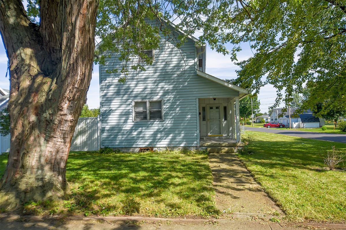 231 Maple Street Tipton, IN 46072 - Photo 1 of 23 Gallery Image 1