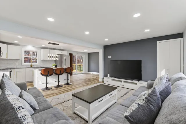 $379,000 | 24 Critter Drive, Windham, ME 04062