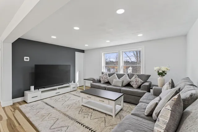 $379,000 | 24 Critter Drive, Windham, ME 04062