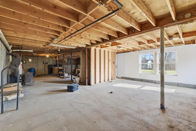 $379,000 | 24 Critter Drive, Windham, ME 04062