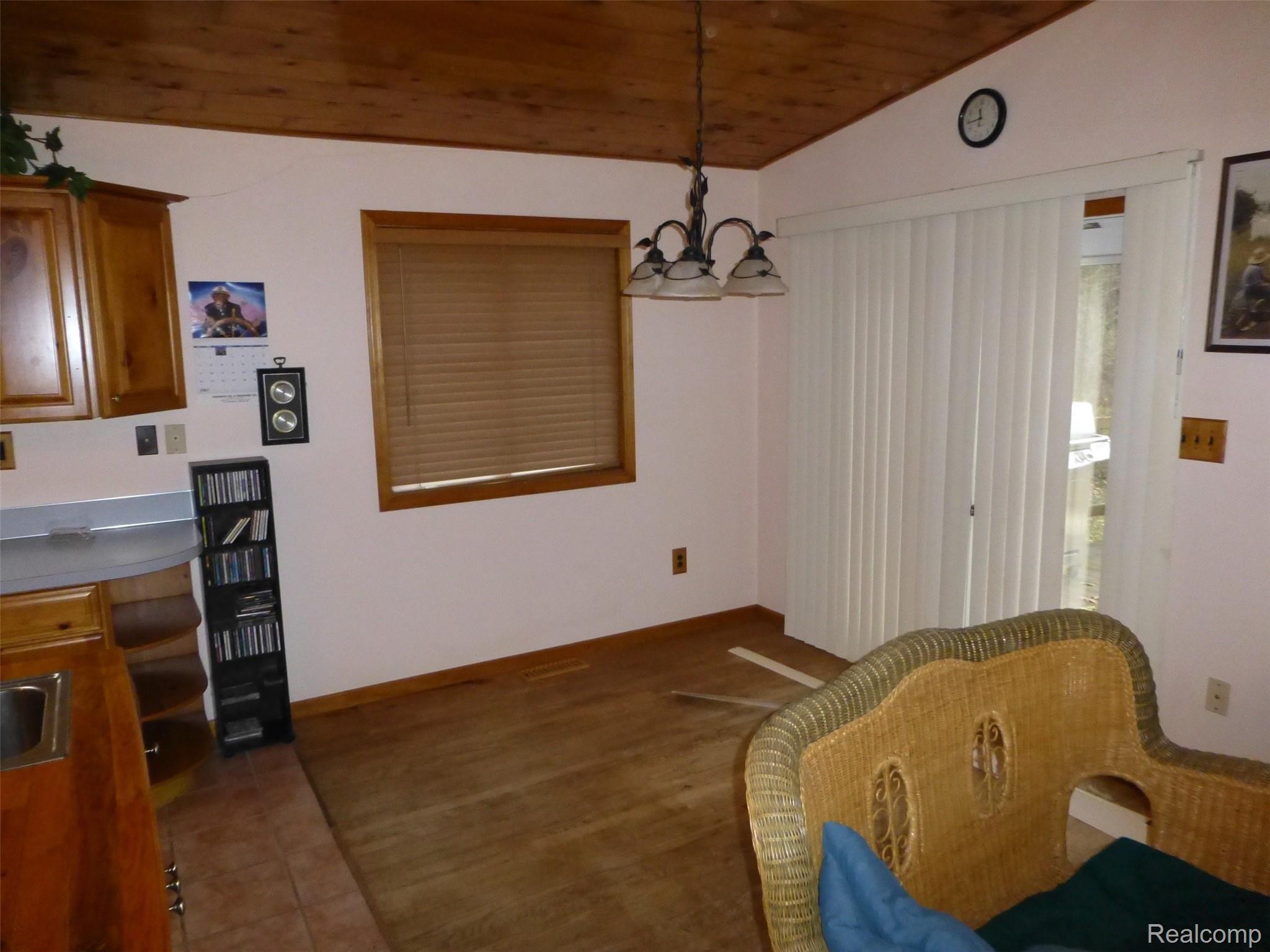 5171 Lonsberry Road Columbiaville, MI 48421 - Photo 9 of 18 P1020745.JPG