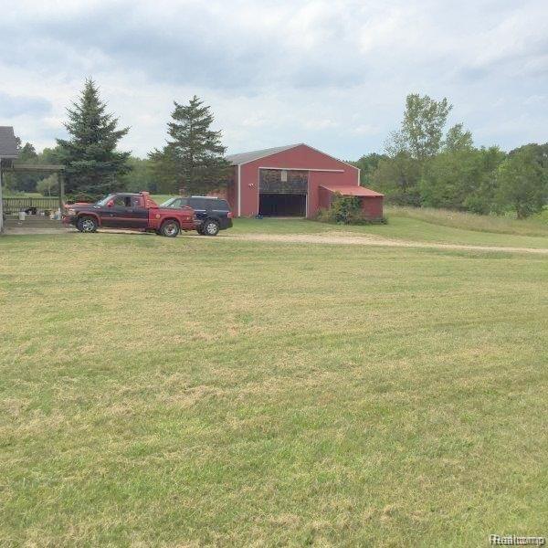 5662 Hinchey Road Howell, MI 48843 - Photo 2 of 23 2.jpg