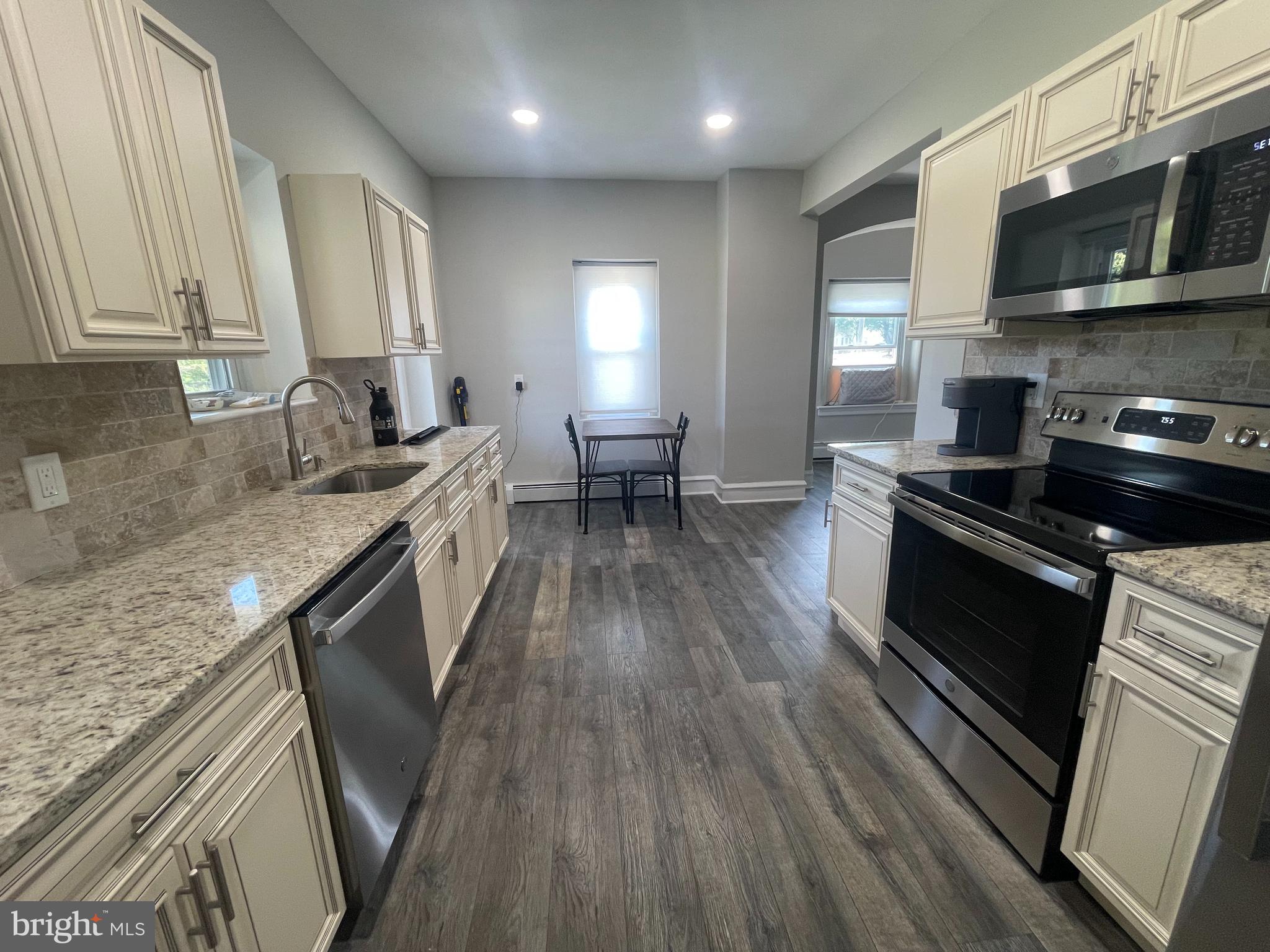233 Morwood Road Harleysville, PA 19438 - Photo 9 of 24