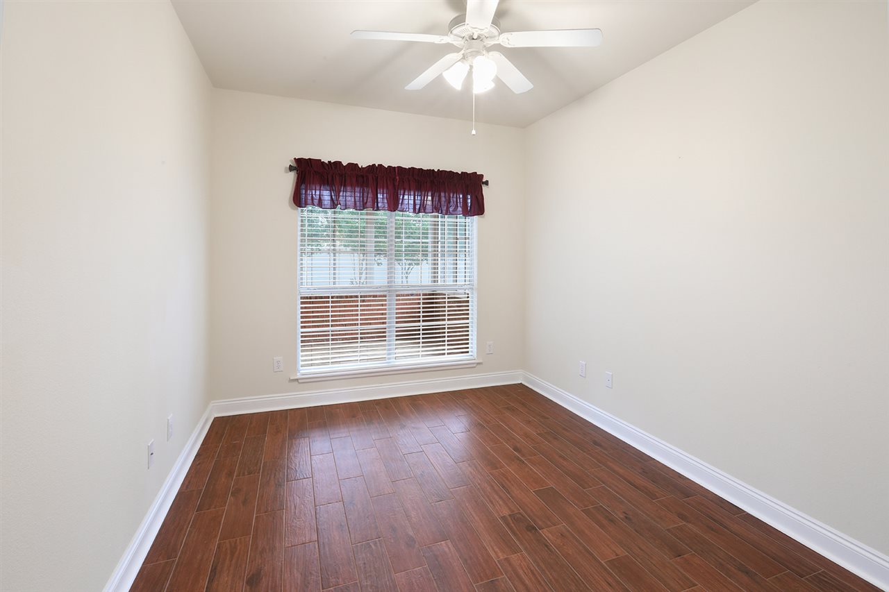 149 Mark Twain Loop Foley, AL 36535 - Photo 11 of 23 Bedroom 2